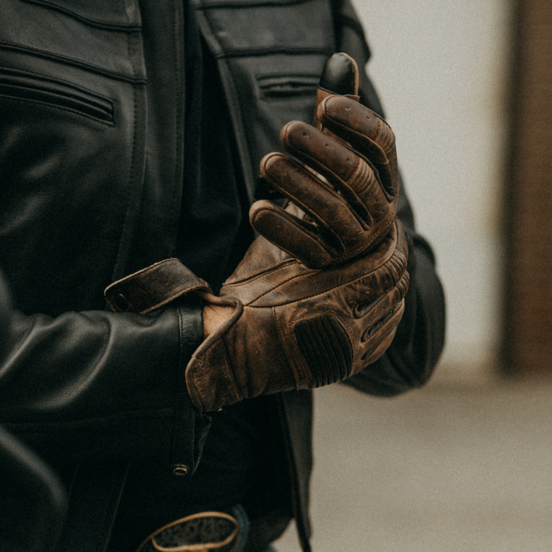 Image of GLOVES