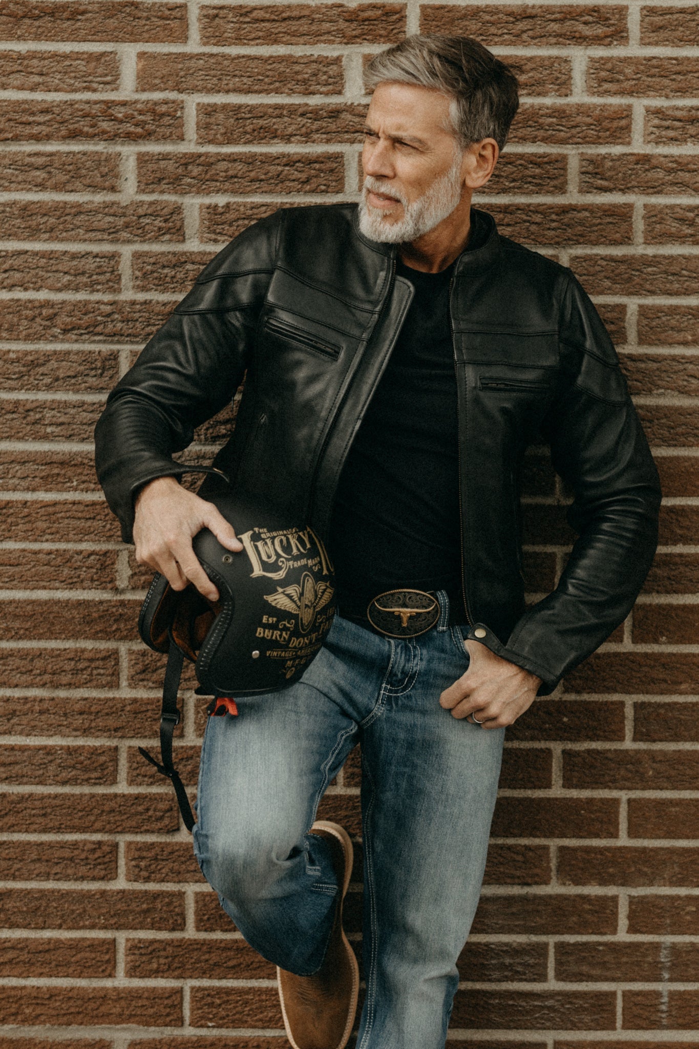 Image of VESTS & JACKETS