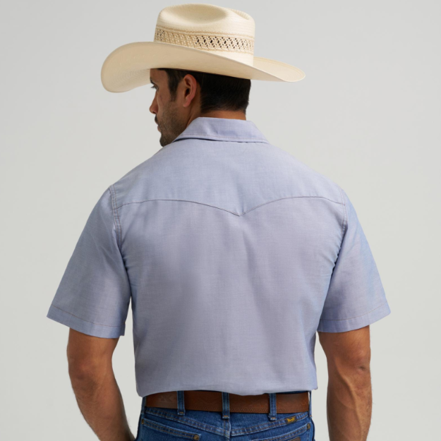 Image of Wrangler® Western Chambray Short Sleeve Workshirt – Classic Fit – Men